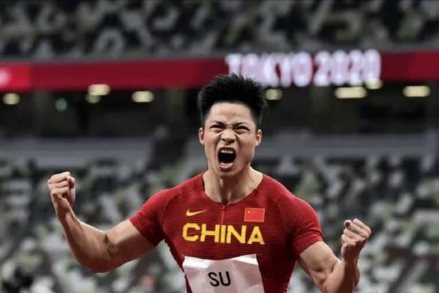 浣熊队完胜对手，成功晋级东部半决赛